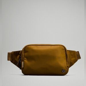 Lululemon Everywhere Burnt Caramel Belt Bag